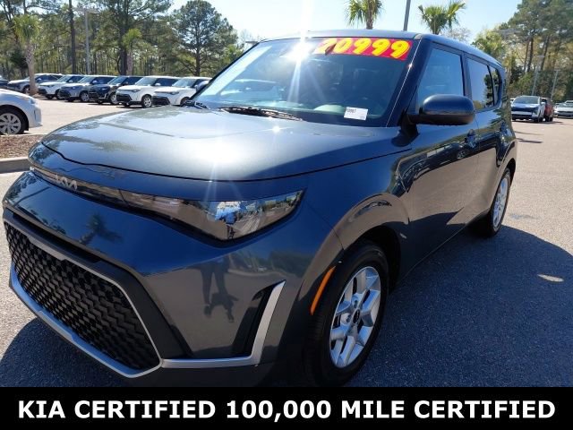 Certified 2025 Kia Soul LX