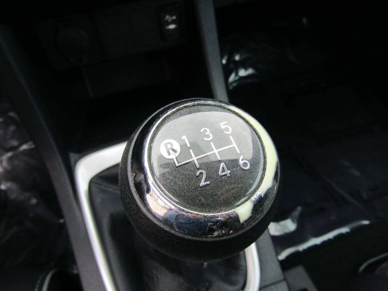 Used 2015 Toyota Corolla S FWD image 16
