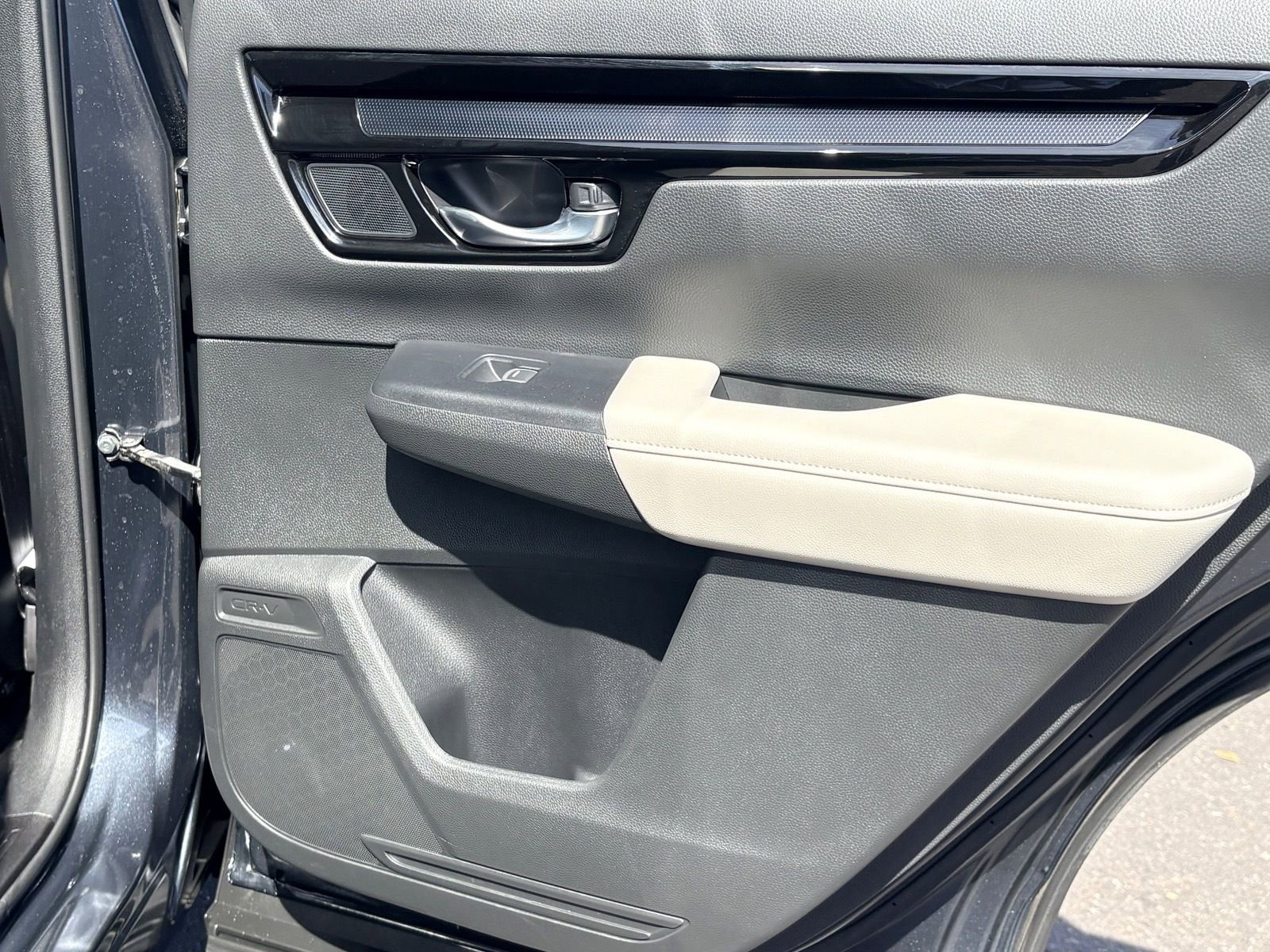 Used 2024 Honda CR-V EX-L image 30