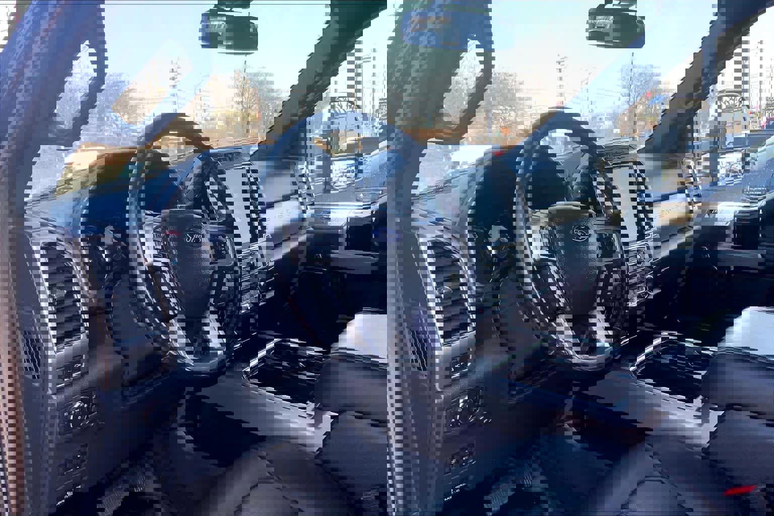 Used 2022 Ford F250 Platinum w/ FX4 Off-Road Package image 17