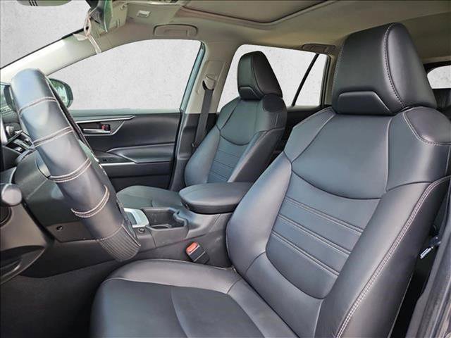 Used 2023 Toyota RAV4 XLE Premium FWD image 17