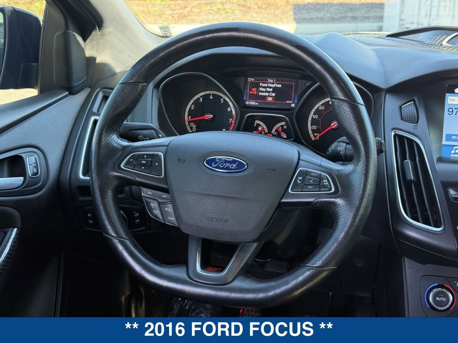 Used 2016 Ford Focus ST w/ Equipment Group 402A image 16