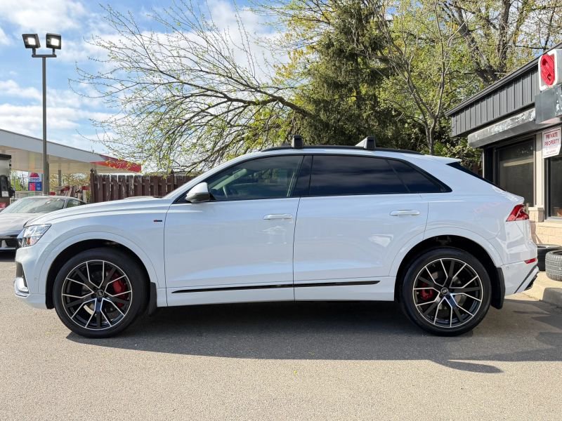 Used 2023 Audi Q8 Premium Plus AWD/4WD image 9