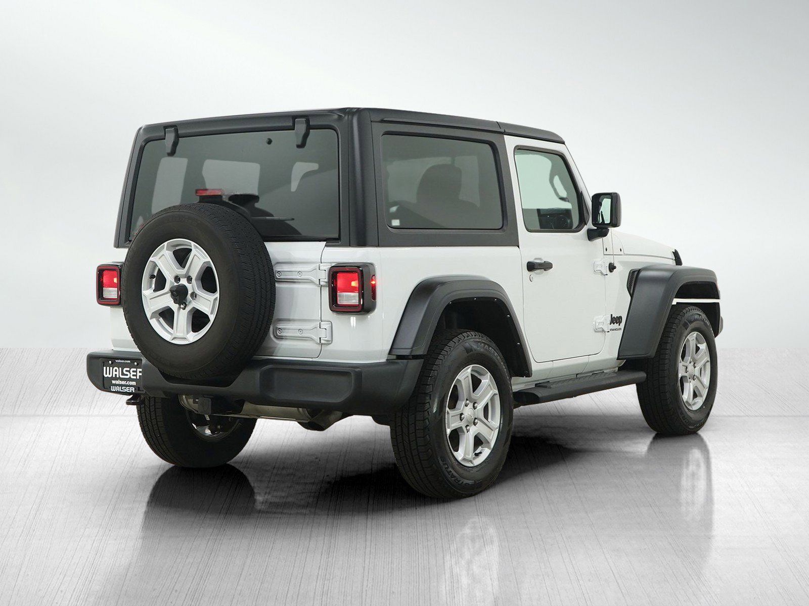 Used 2022 Jeep Wrangler Sport S image 5