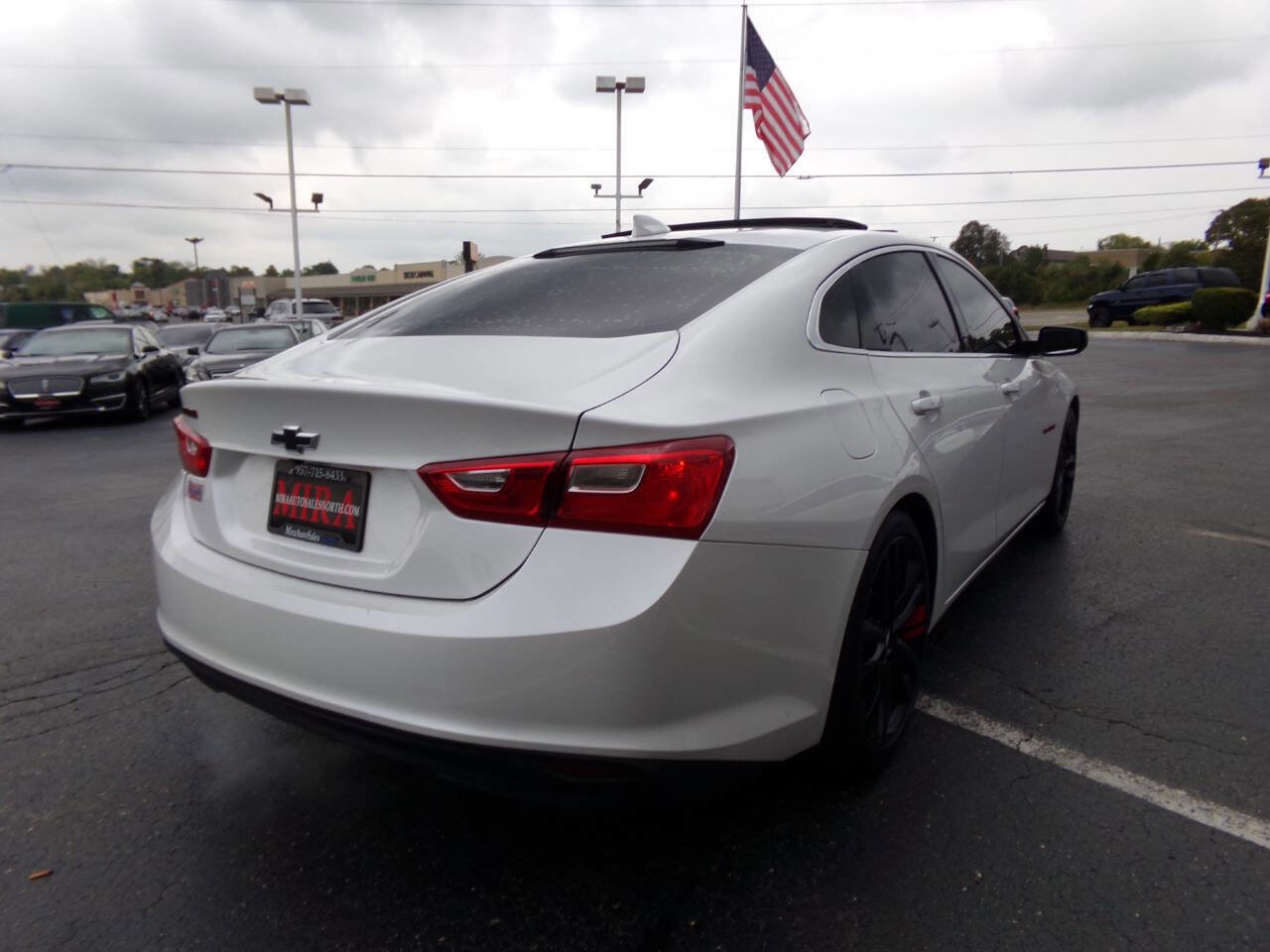 Used 2018 Chevrolet Malibu LT w/ Redline Edition image 8