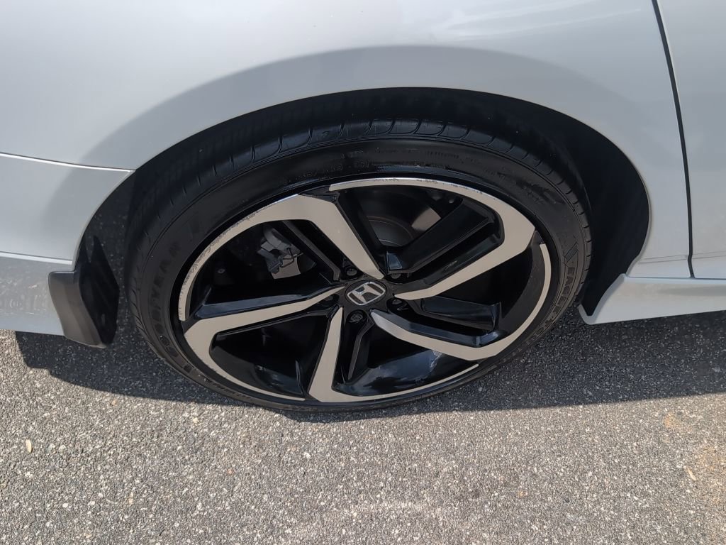 Certified 2022 Honda Accord Sport image 10