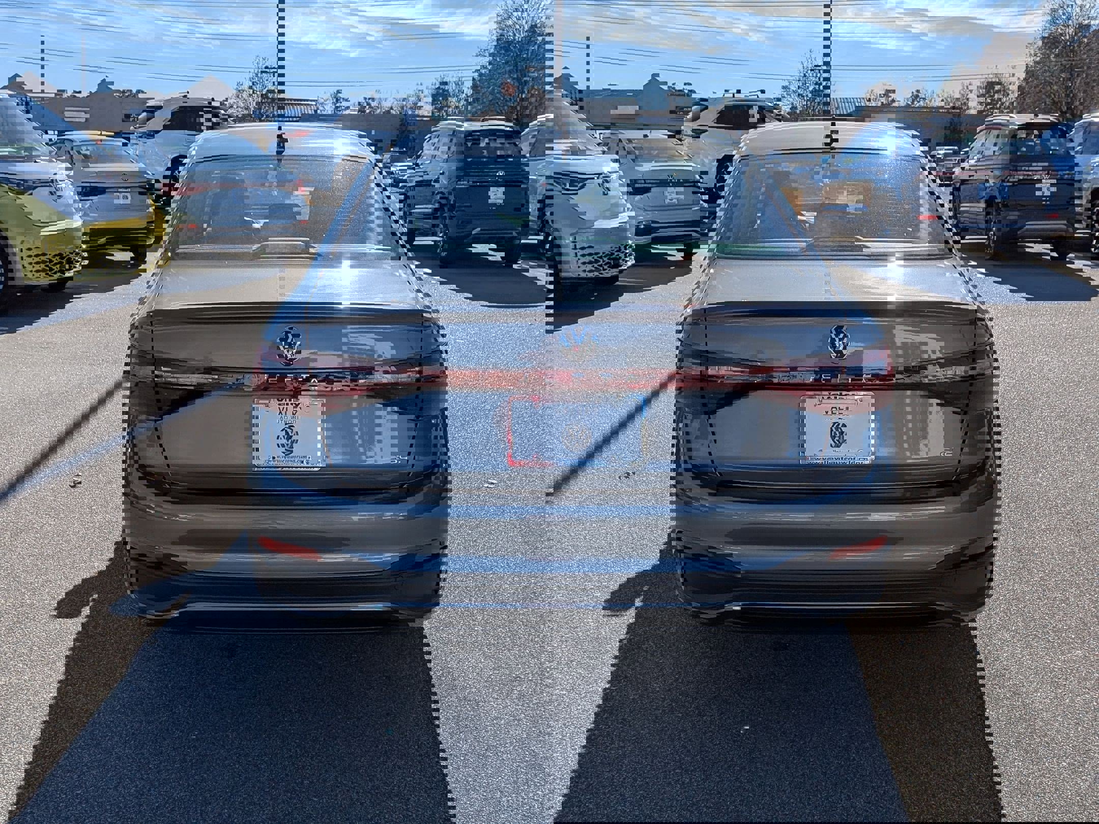 New 2026 Volkswagen Jetta SE image 4