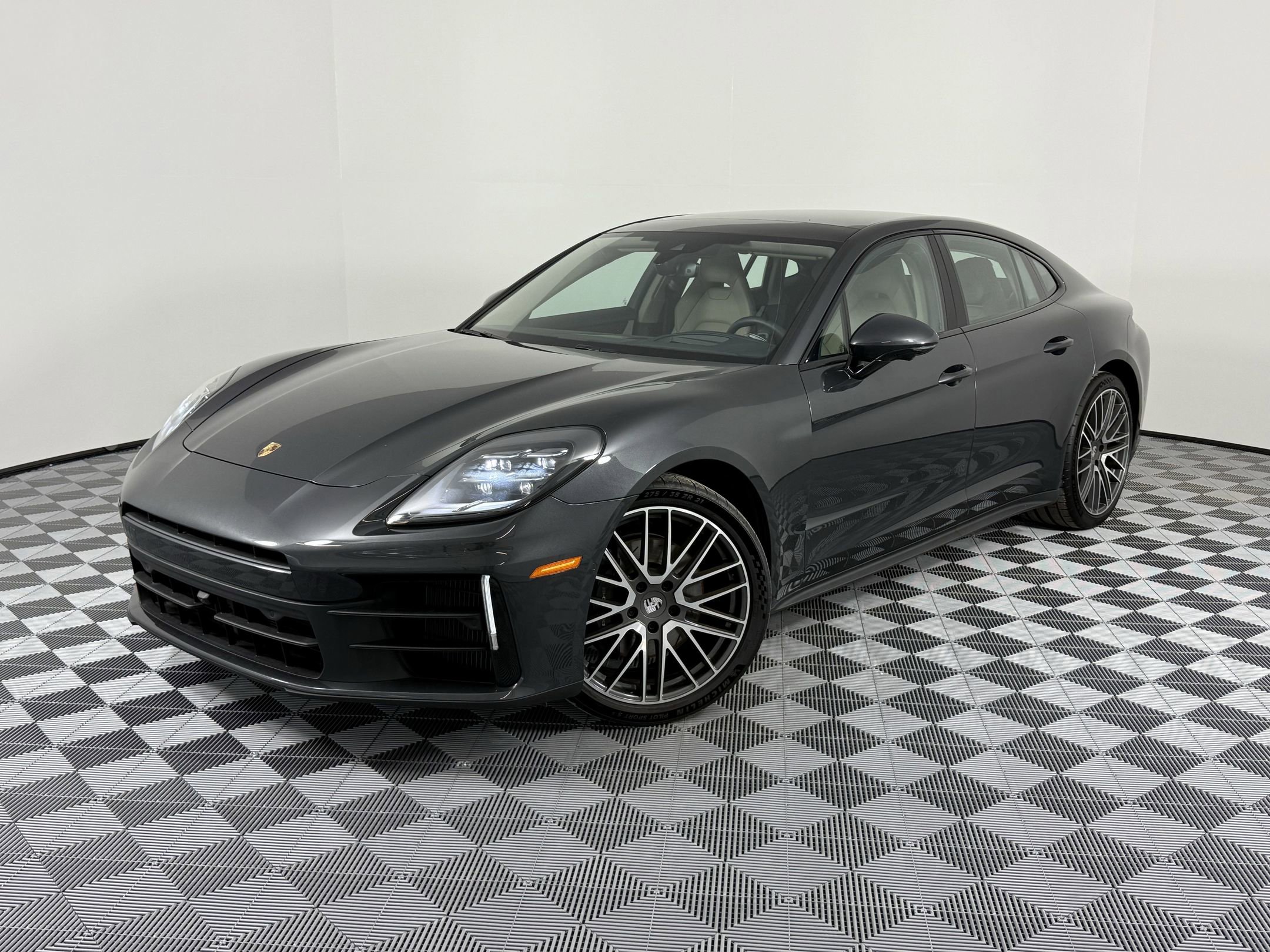 Used 2025 Porsche Panamera 4