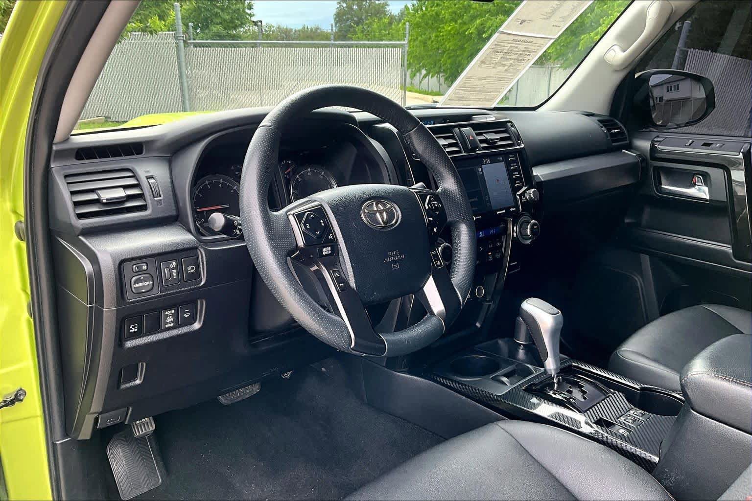 Used 2022 Toyota 4Runner TRD Pro AWD/4WD image 18
