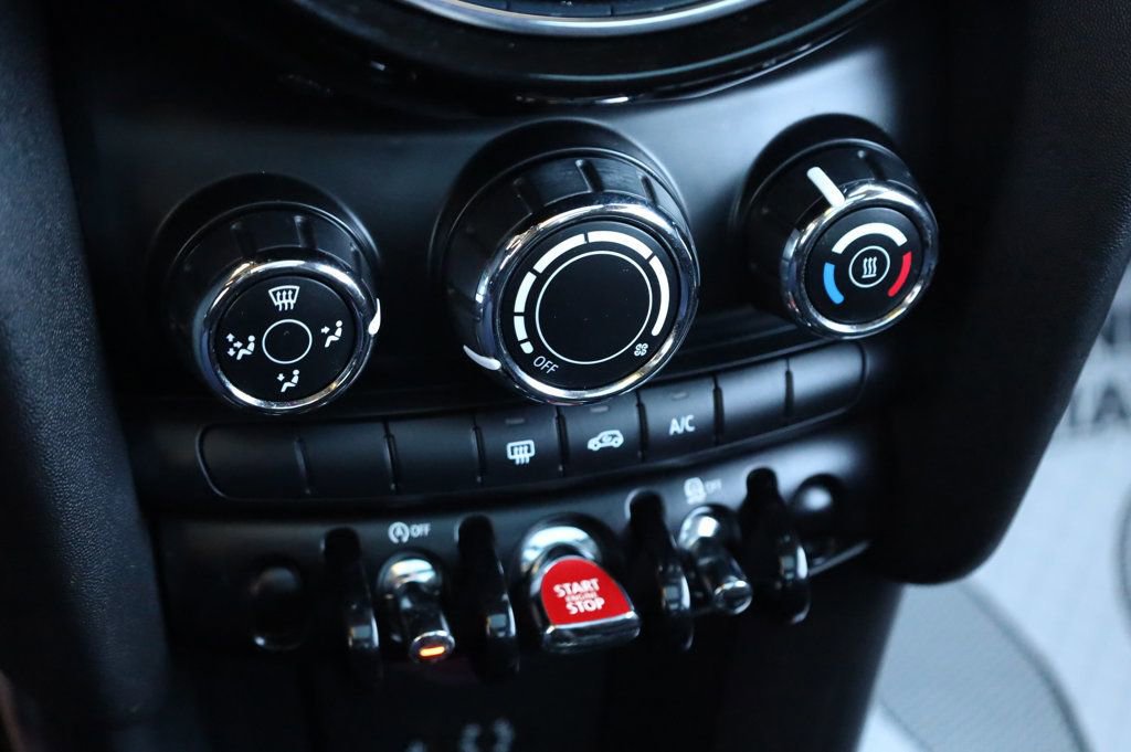 Used 2014 MINI Cooper 2-Door Hardtop image 29