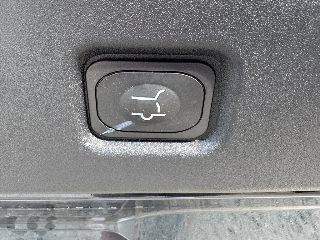 New 2026 Ford Expedition Platinum w/ Driver's Package AWD/4WD image 9