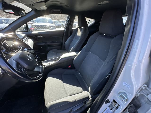 Used 2018 Toyota C-HR XLE image 16