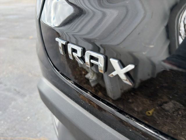 Used 2024 Chevrolet Trax LS image 10
