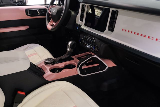 Used 2025 Ford Bronco Heritage Edition image 53