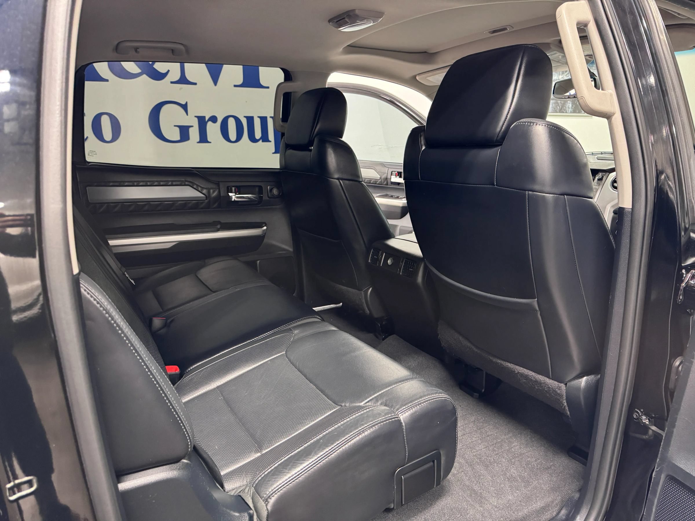 Used 2015 Toyota Tundra Platinum AWD/4WD image 25