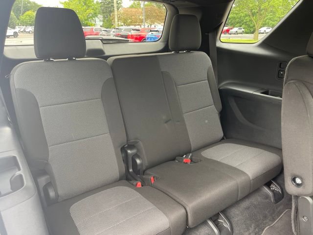Used 2023 Chevrolet Traverse LT FWD image 36