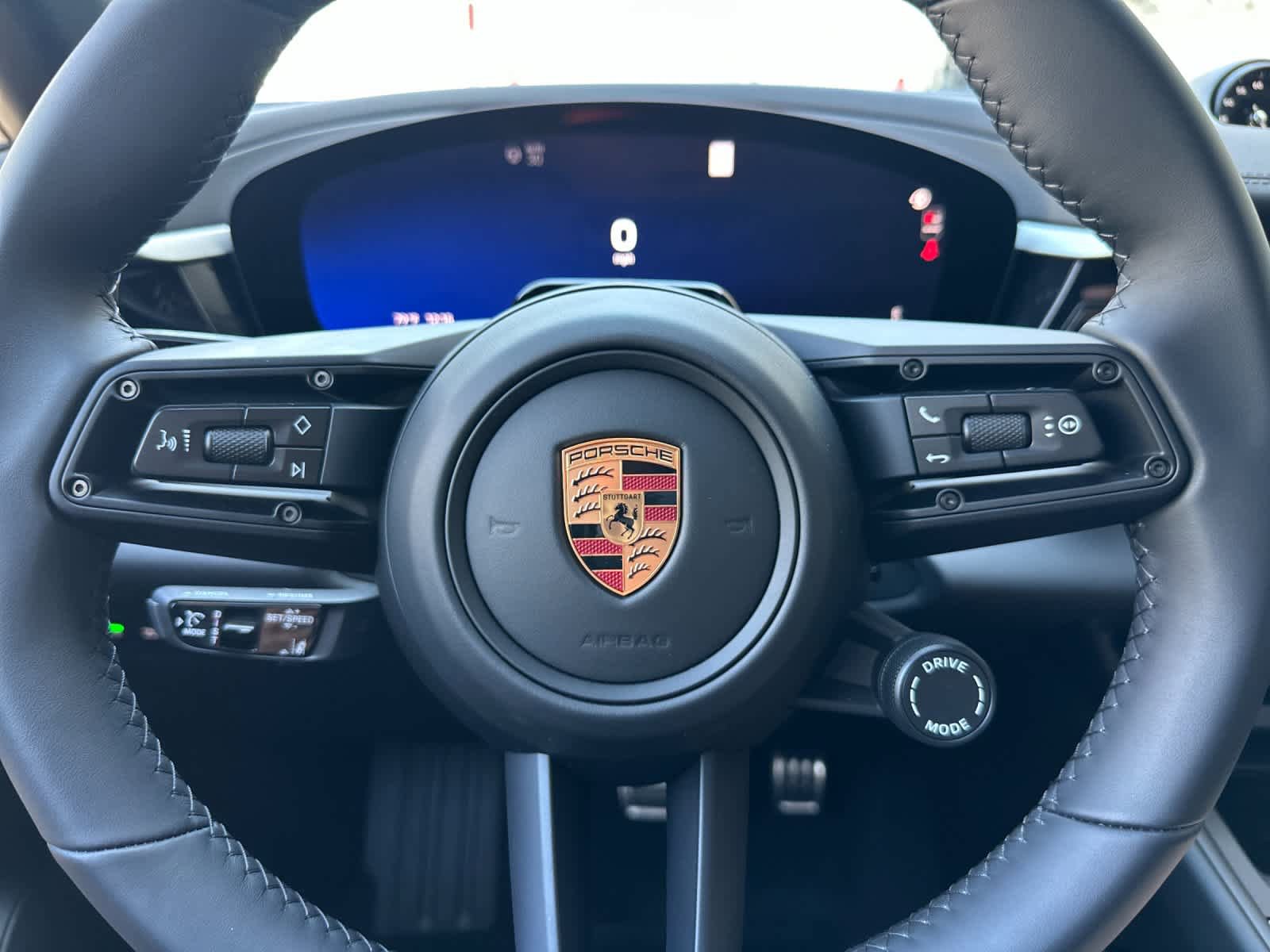 New 2026 Porsche Macan Electric RWD image 27