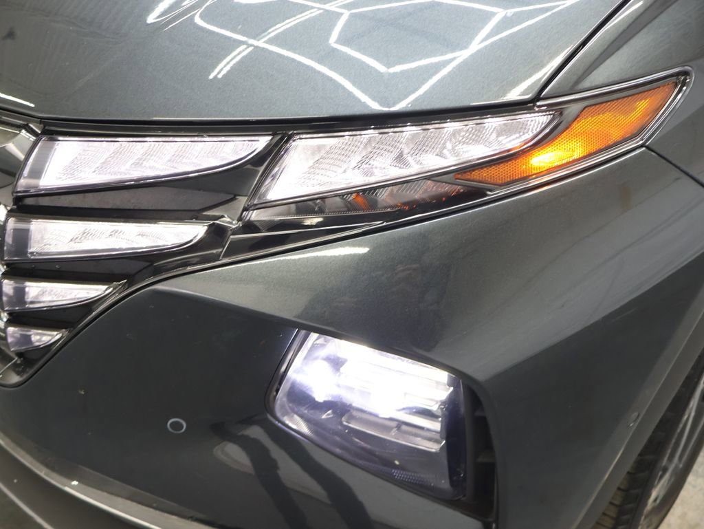 Used 2023 Hyundai Tucson Limited image 28