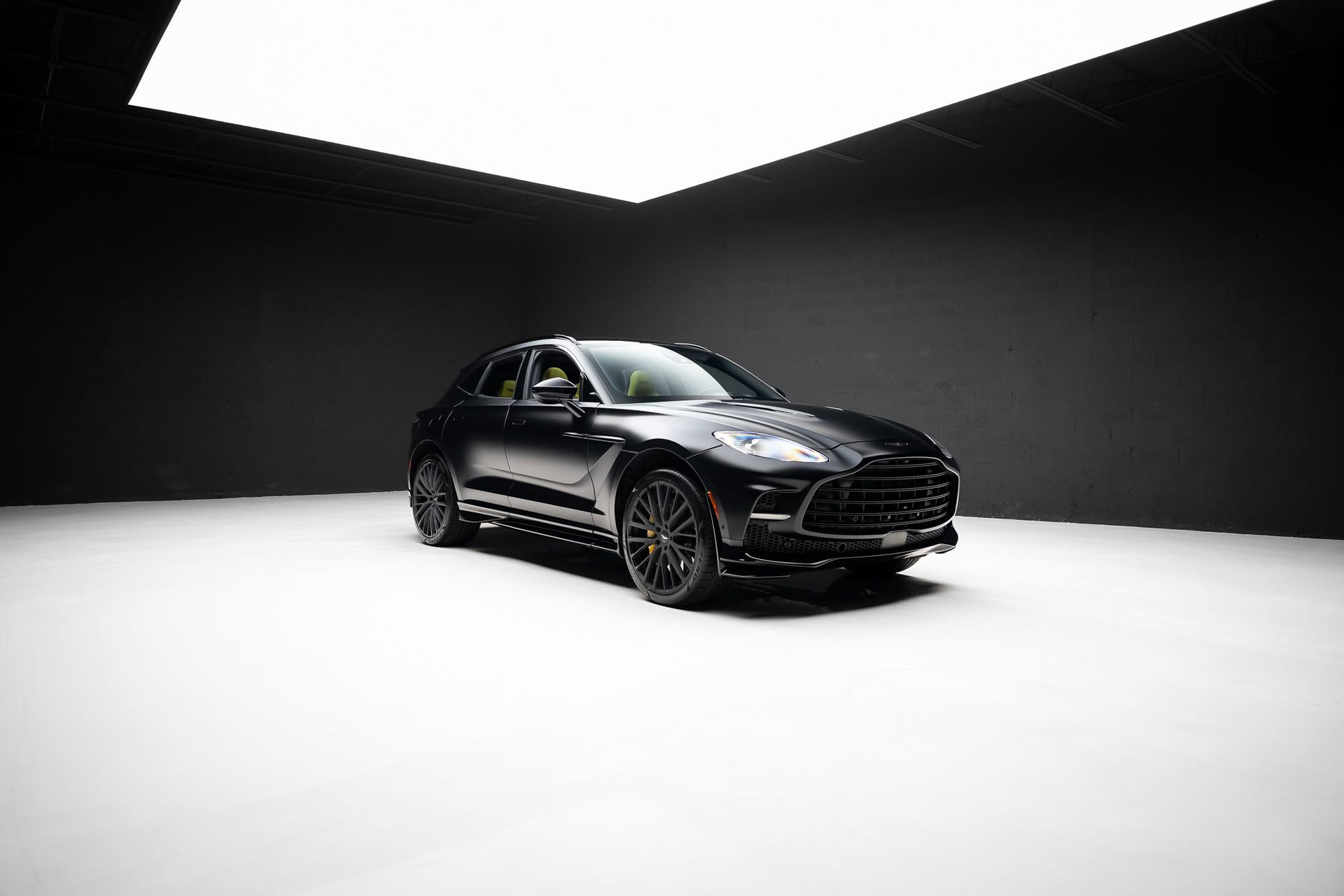 Used 2023 Aston Martin DBX 707 image 90