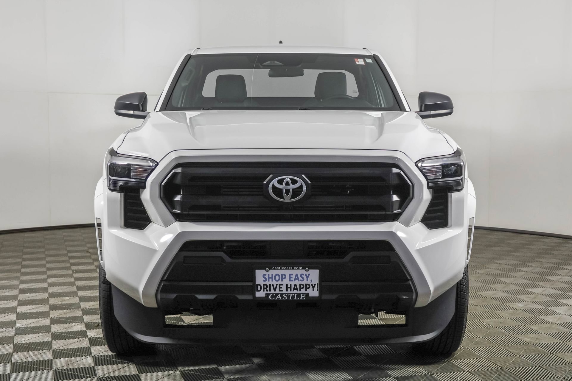 Used 2024 Toyota Tacoma SR RWD image 10