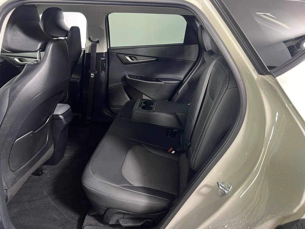 Used 2024 Kia EV6 Light image 27