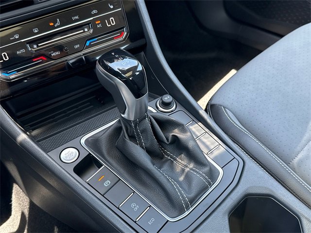 New 2025 Volkswagen Jetta SE image 30