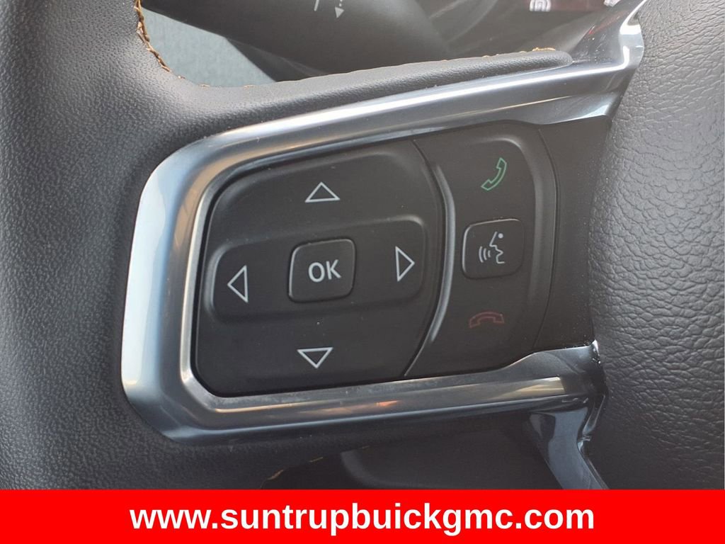 Used 2024 Jeep Wrangler Unlimited Sahara image 30