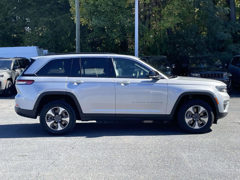 Certified 2024 Jeep Grand Cherokee Limited 4xe AWD/4WD image 10