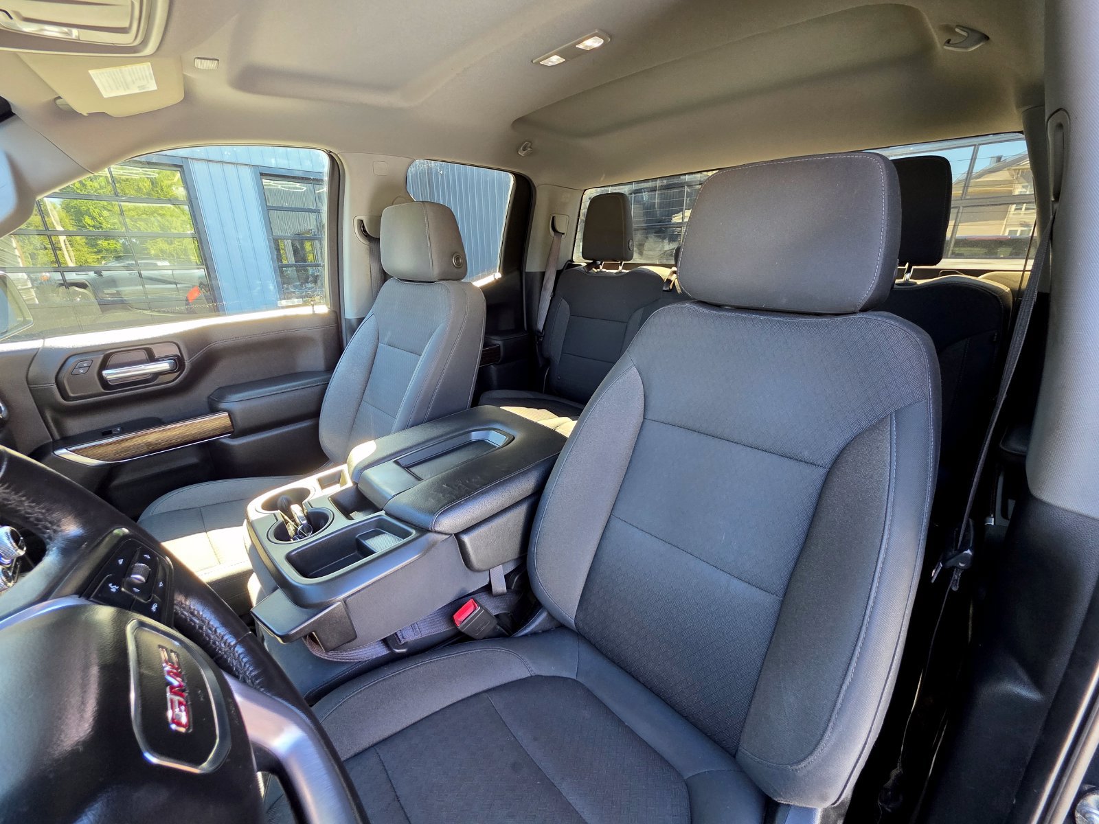 Used 2019 GMC Sierra 1500 Elevation w/ Elevation Value Package AWD/4WD image 2