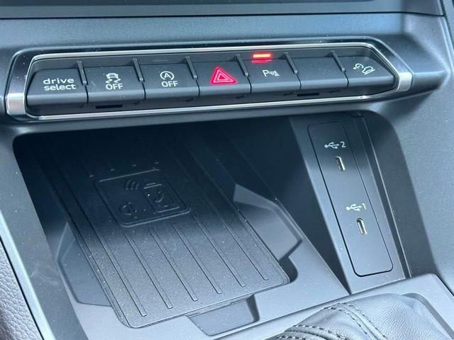 New 2025 Audi Q3 2.0T Premium image 31