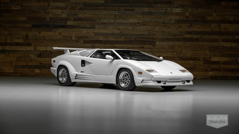 Used 1989 Lamborghini Countach Coupe RWD image 7