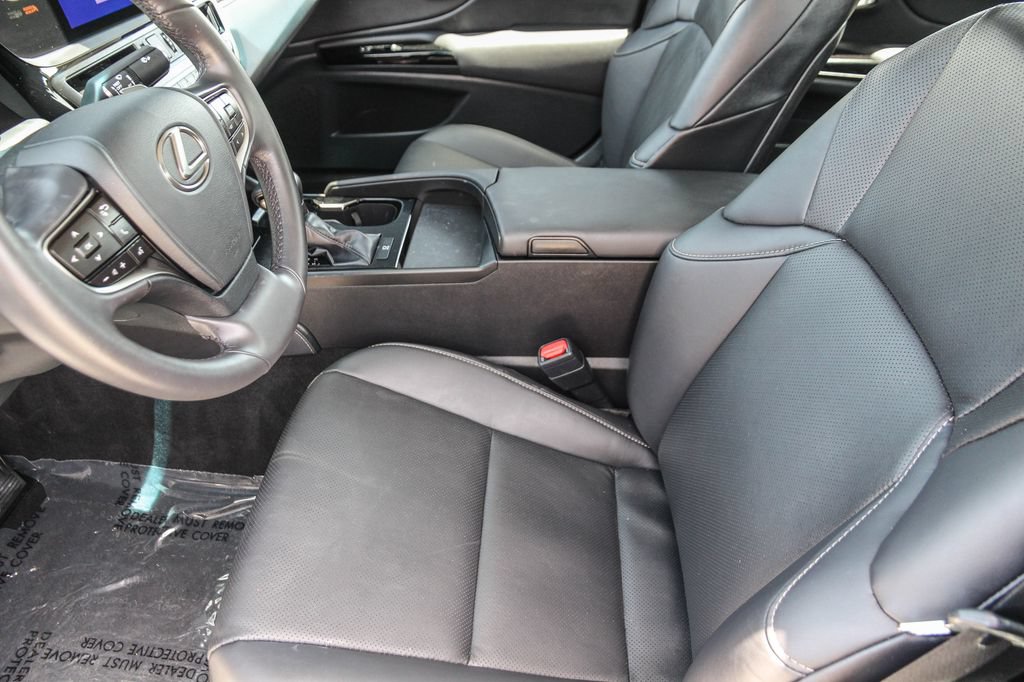 Certified 2023 Lexus ES 350 w/ Accessory Package (Z2) FWD image 19