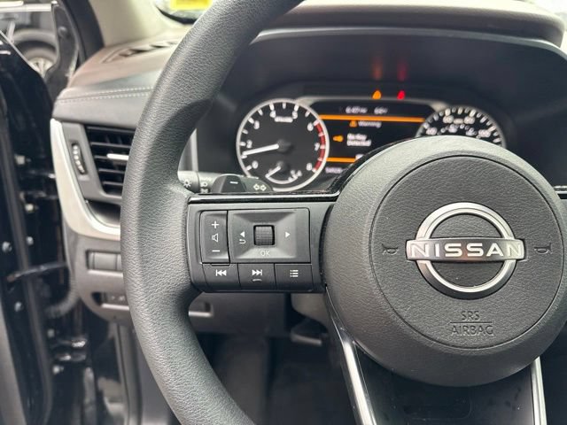 Used 2023 Nissan Rogue SV AWD/4WD image 12
