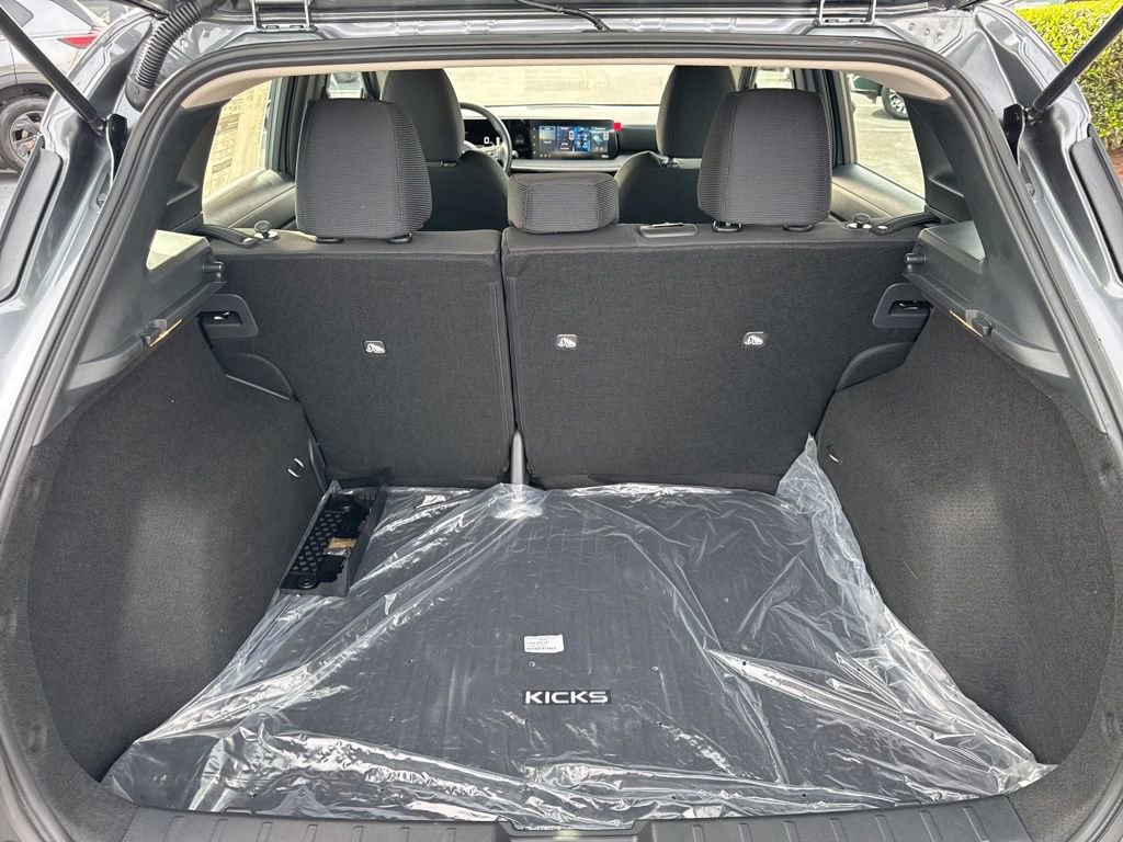 New 2026 Nissan Kicks S FWD image 12