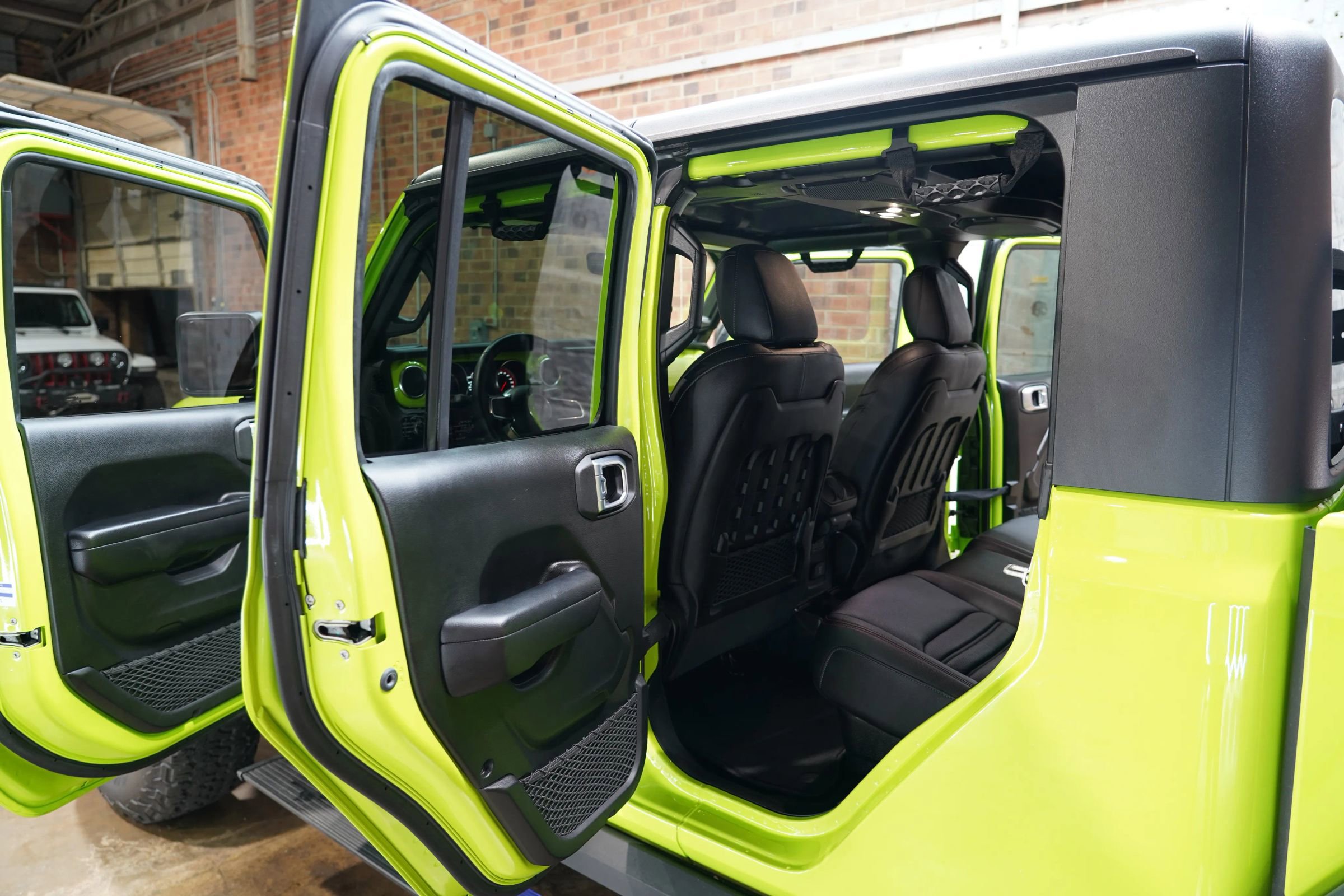 Used 2021 Jeep Gladiator Rubicon image 39