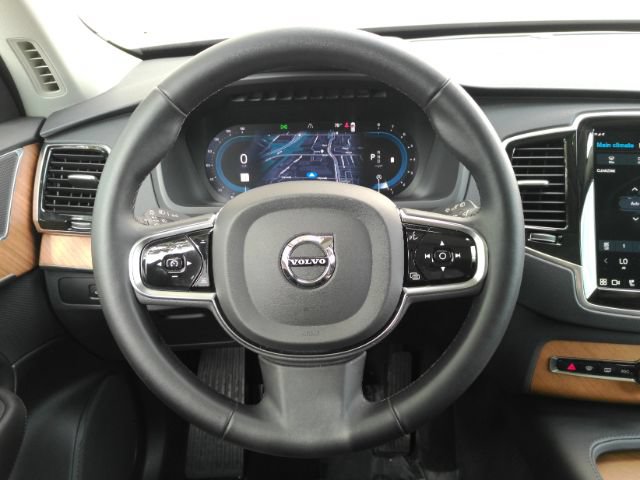 Used 2024 Volvo XC90 B6 Plus w/ Protection Package Premier AWD/4WD image 37