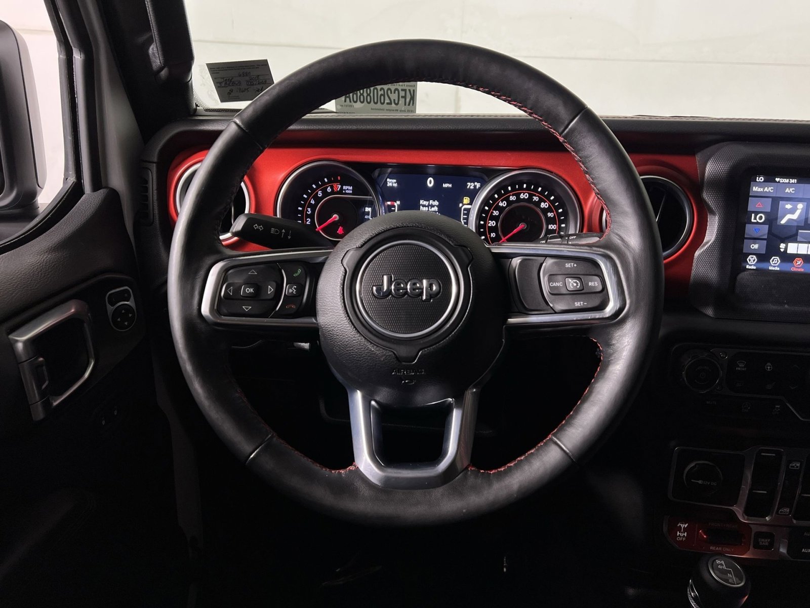 Used 2018 Jeep Wrangler Unlimited Rubicon AWD/4WD image 16