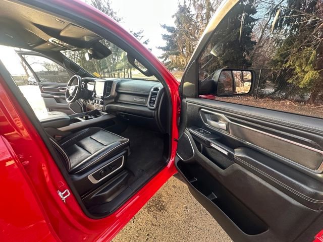 Used 2024 RAM 1500 Laramie image 24