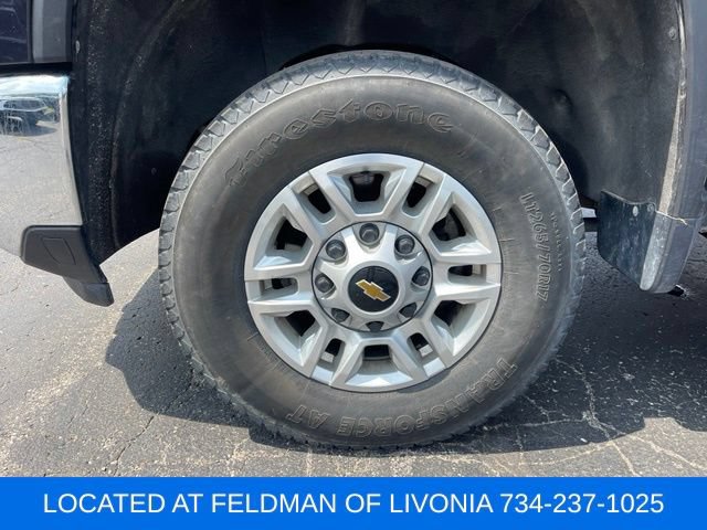 Used 2024 Chevrolet Silverado 2500 LT w/ Convenience Package AWD/4WD image 4