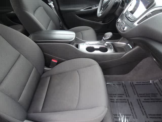 Used 2023 Chevrolet Malibu LT FWD image 13