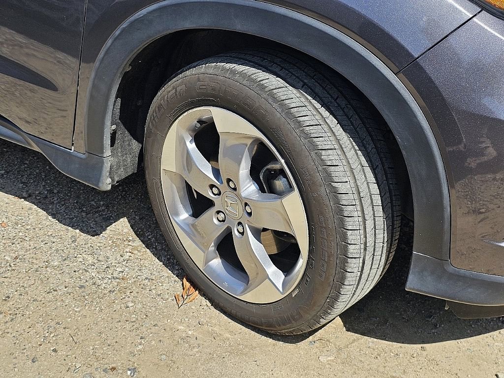 Used 2016 Honda HR-V LX image 9