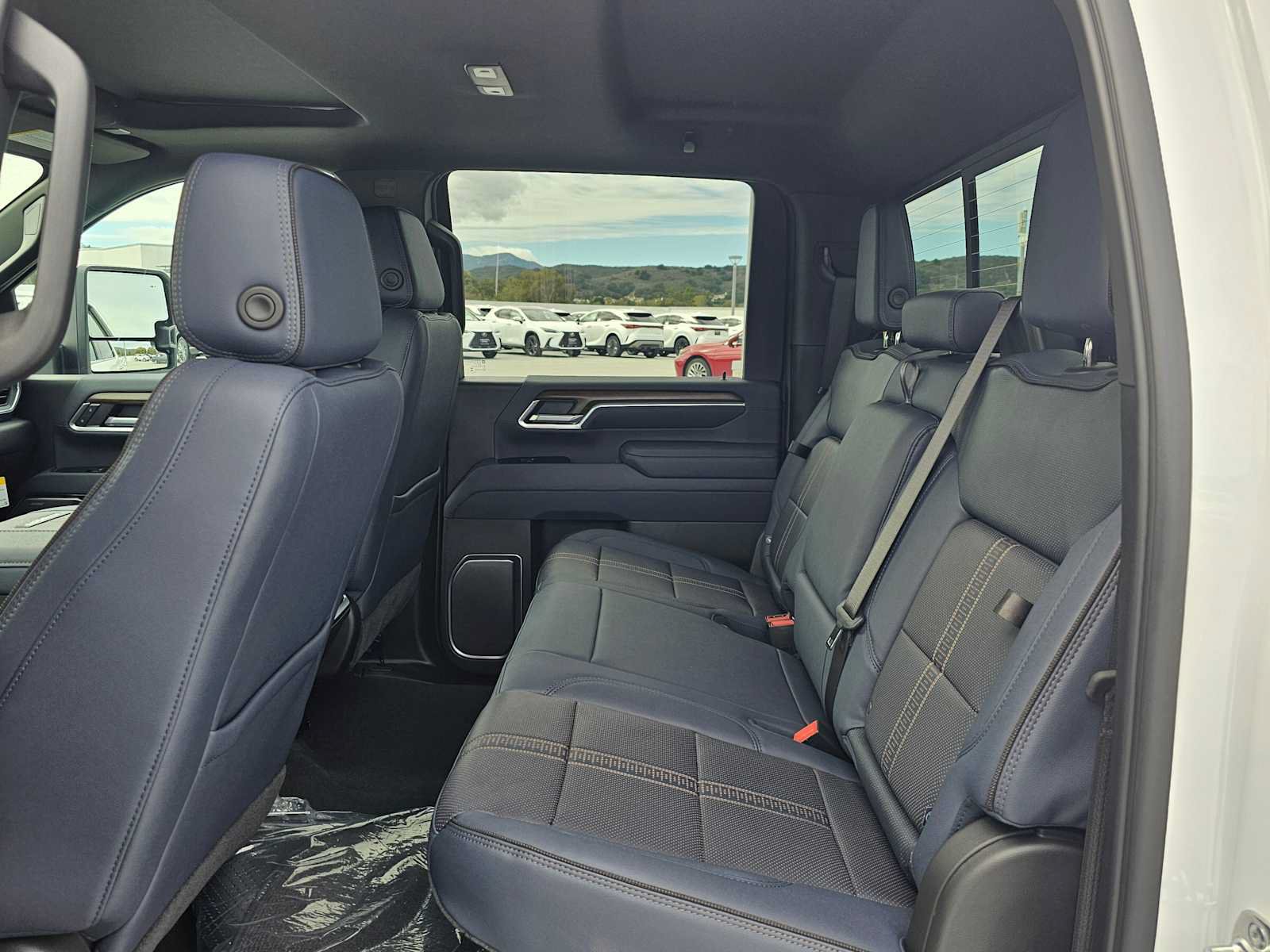 New 2026 Chevrolet Silverado 2500 High Country w/ Technology Package AWD/4WD image 18