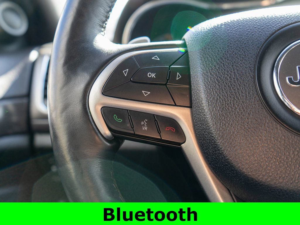 Used 2017 Jeep Grand Cherokee Altitude image 21