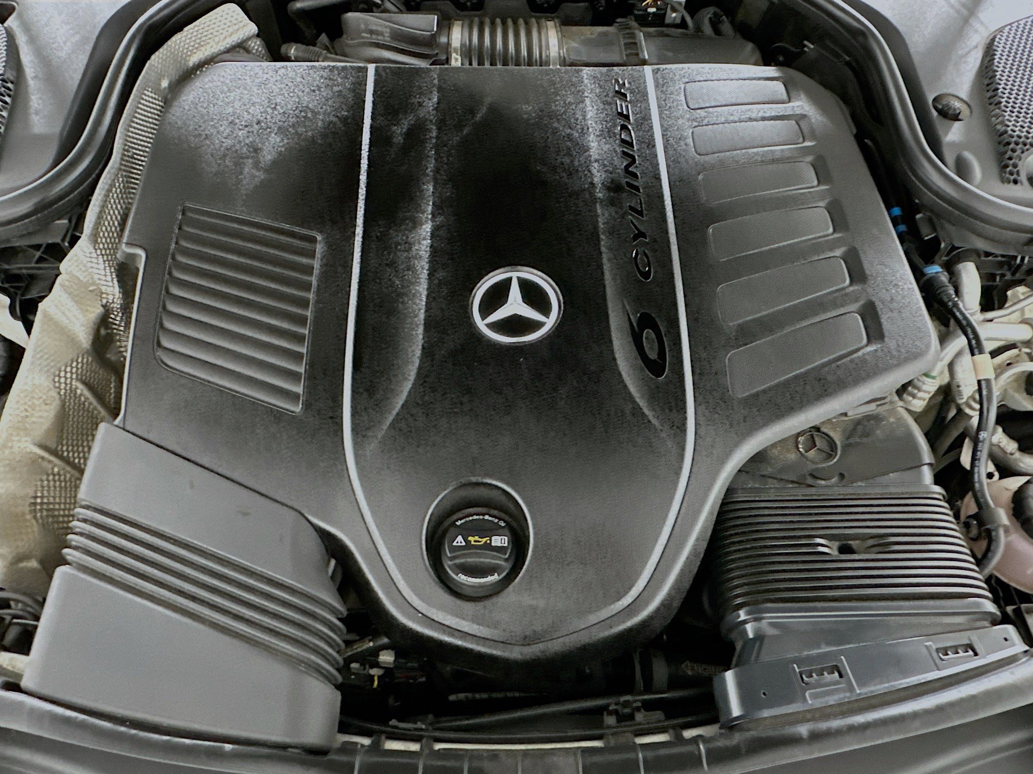 Used 2019 Mercedes-Benz CLS 450 4MATIC w/ Driver Assistance Package image 33