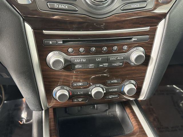 Used 2013 Nissan Pathfinder Platinum image 9