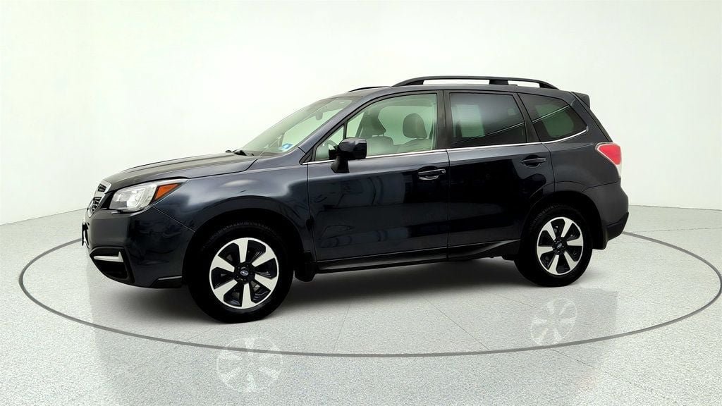 Used 2018 Subaru Forester 2.5i Limited AWD/4WD image 8