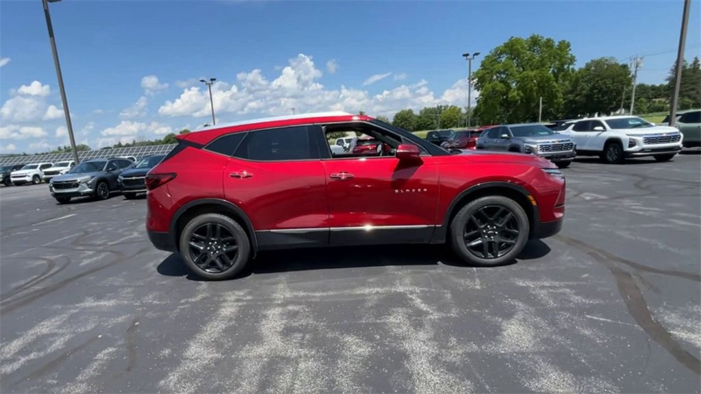 Certified 2024 Chevrolet Blazer Premier image 9