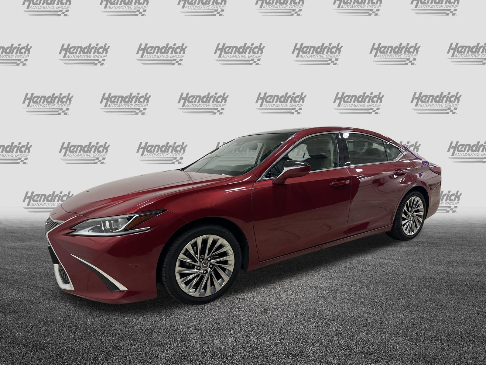 Used 2020 Lexus ES 350 Luxury w/ Accessory Package FWD image 5
