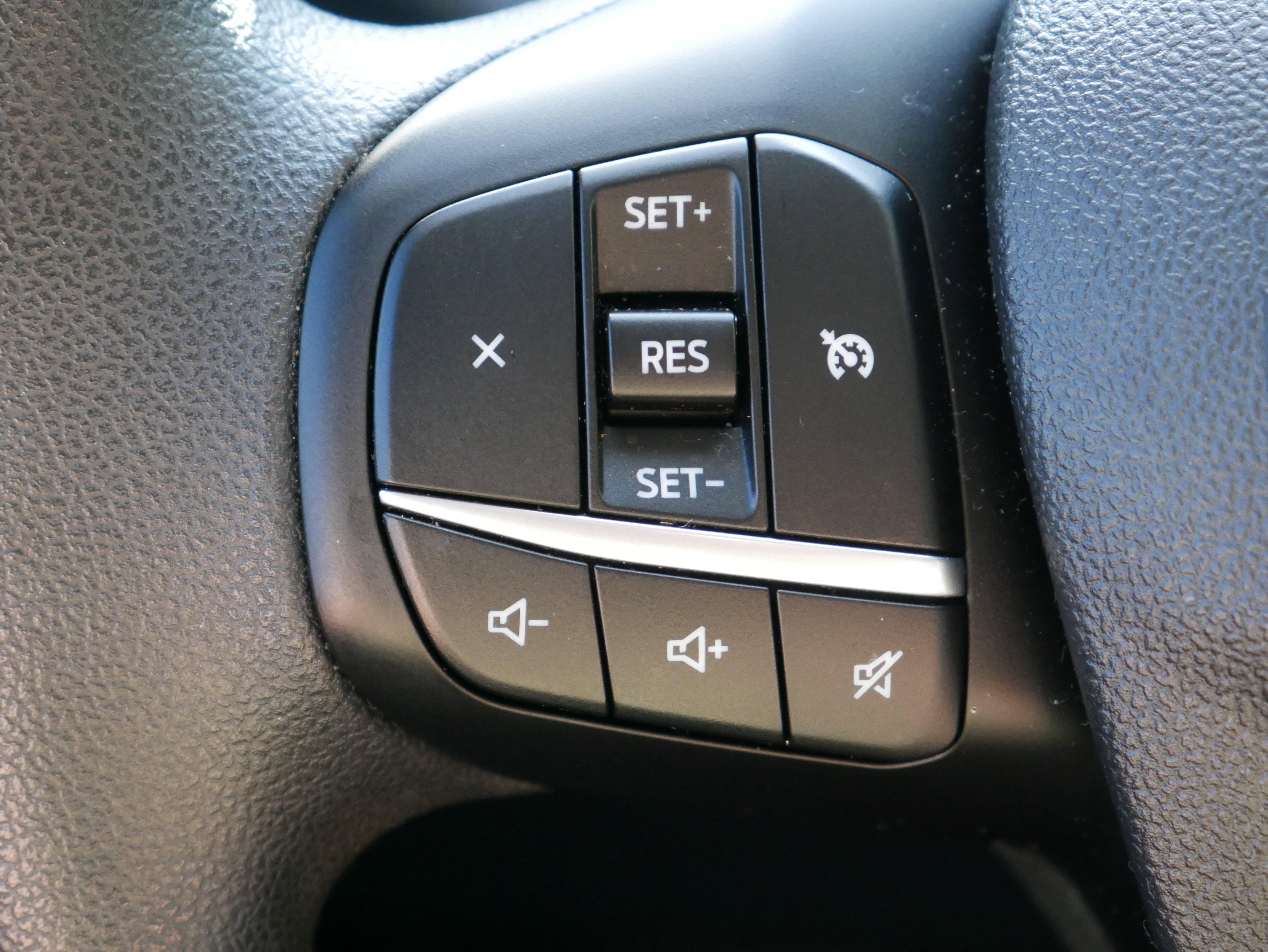 Used 2025 Ford Maverick XL image 22