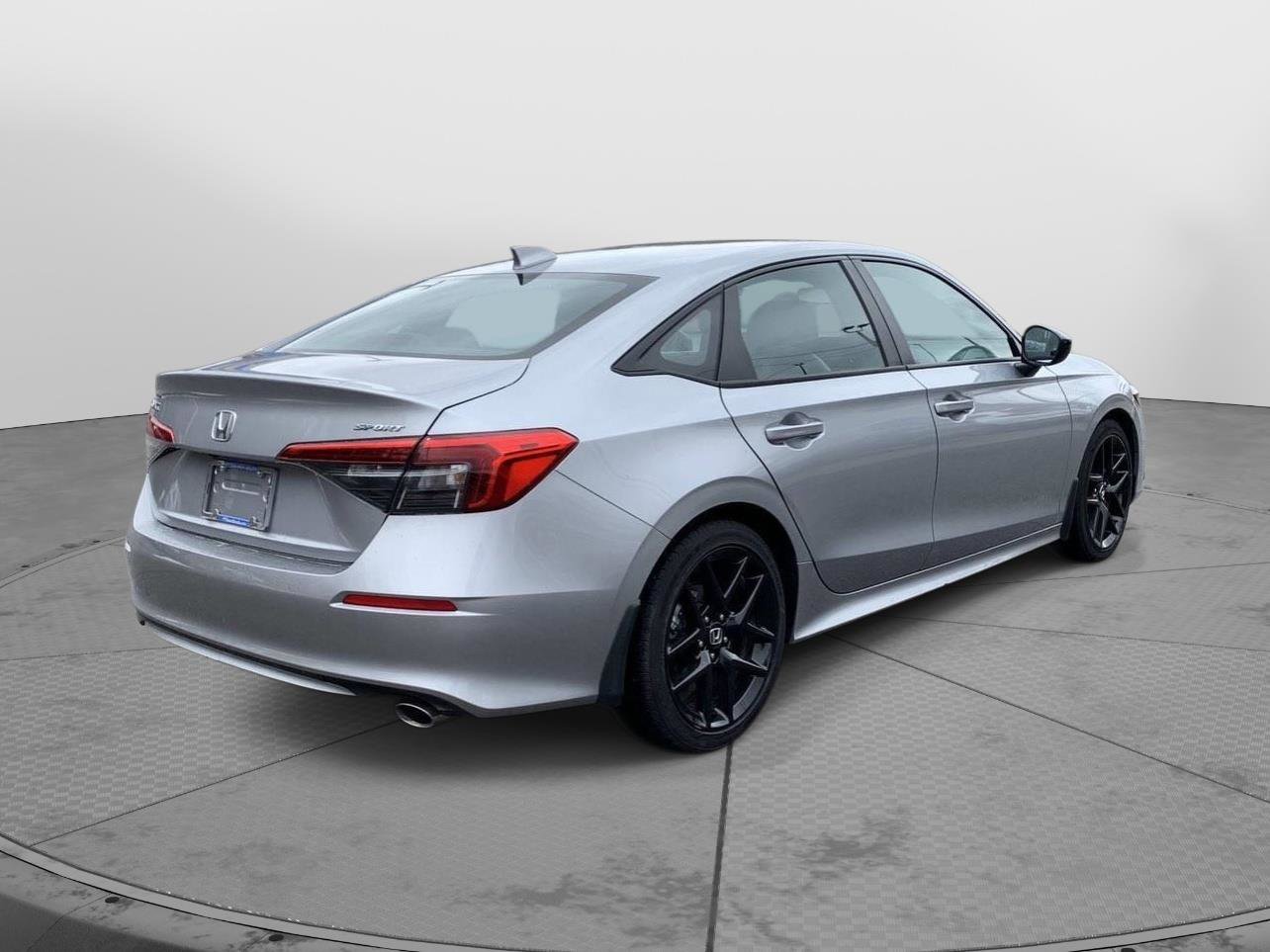 Used 2023 Honda Civic Sport image 3